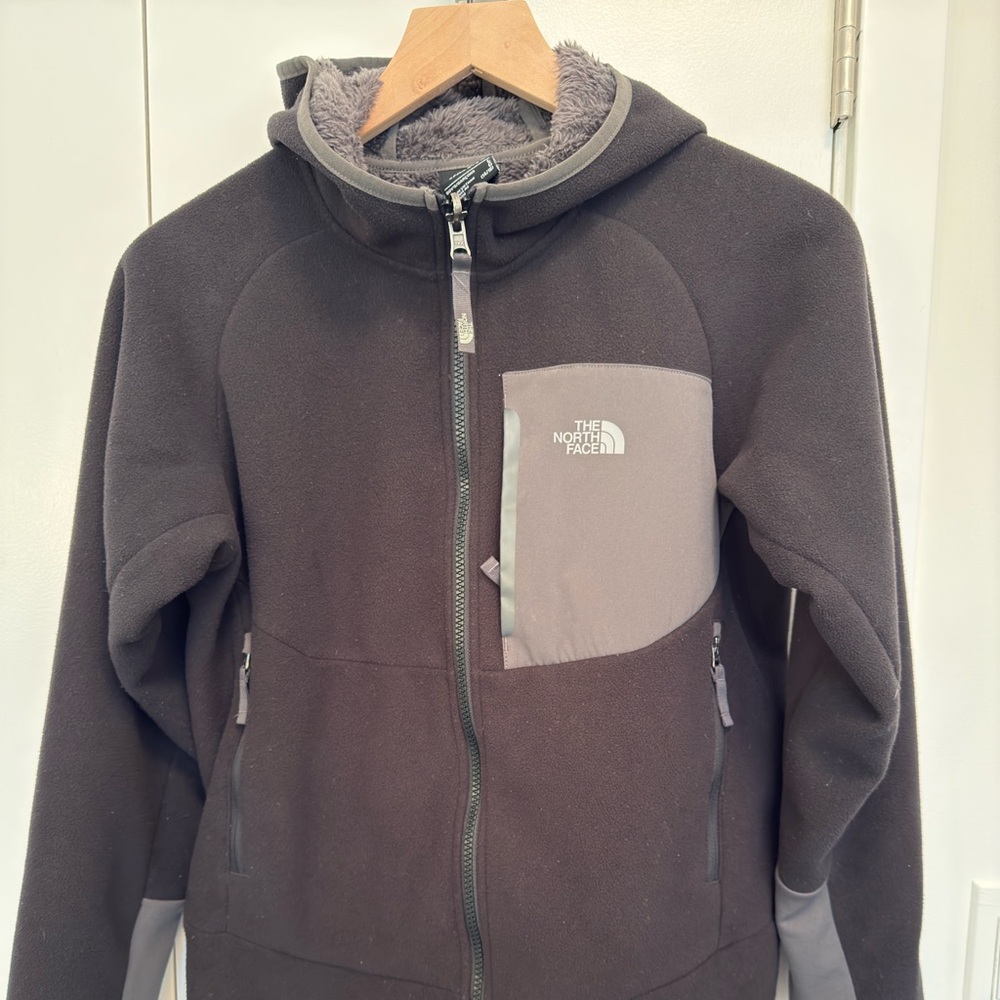 The north face boys fleece jacket L